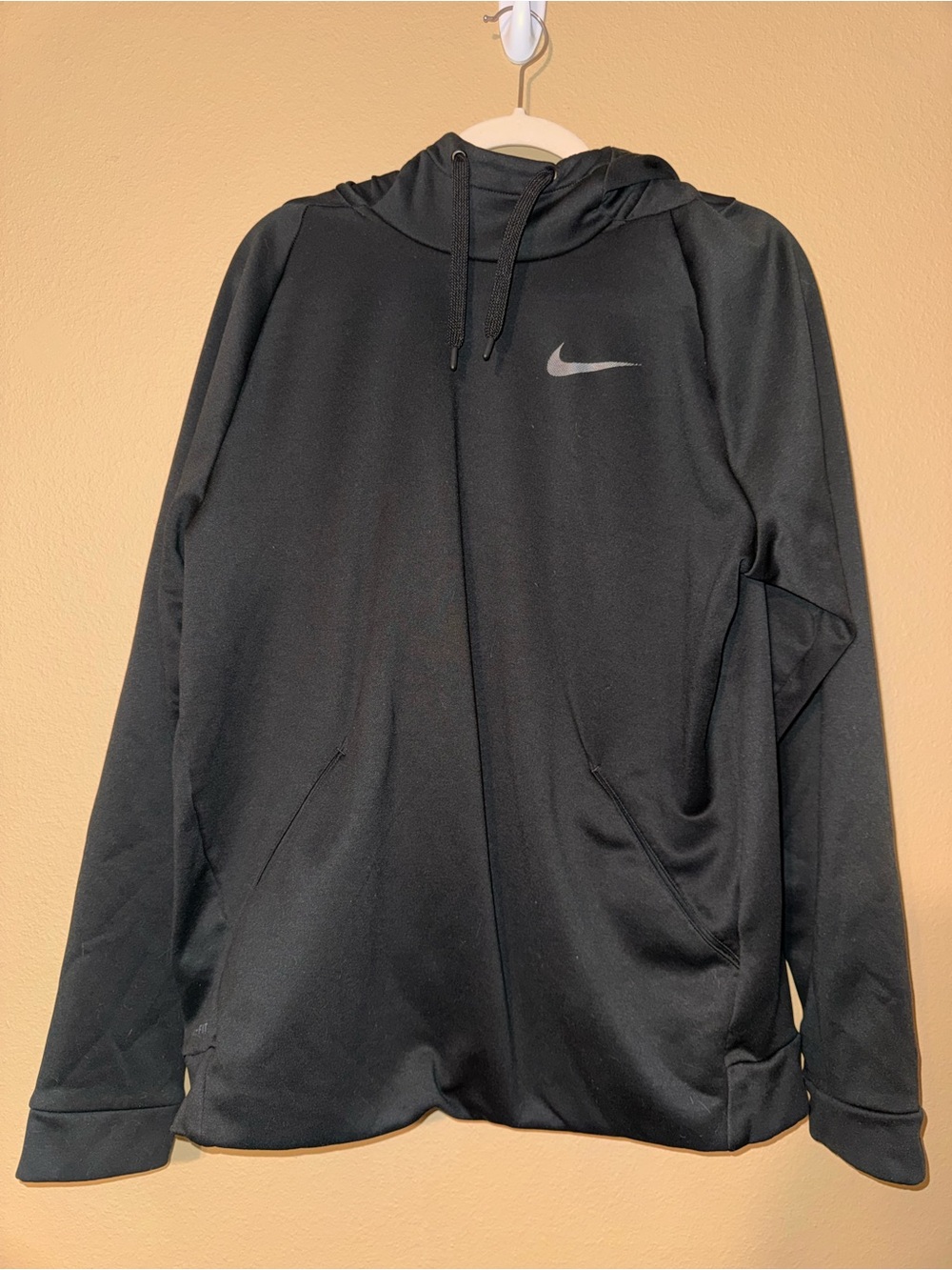 Nike Dri-FIT Men’s Large Black Pullover Hoodie Gray Swoosh